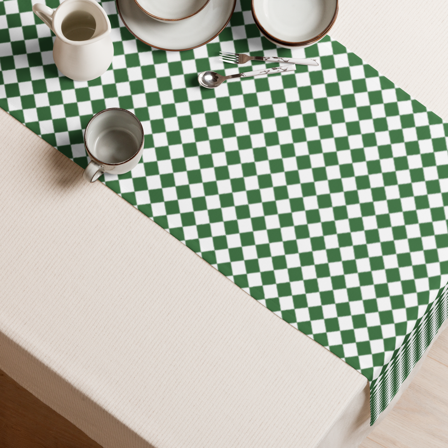 Green & White Argyle Christmas Table Runner | Classic Holiday Farmhouse Dining Room Decor, Festive Diamond Check Table Accent