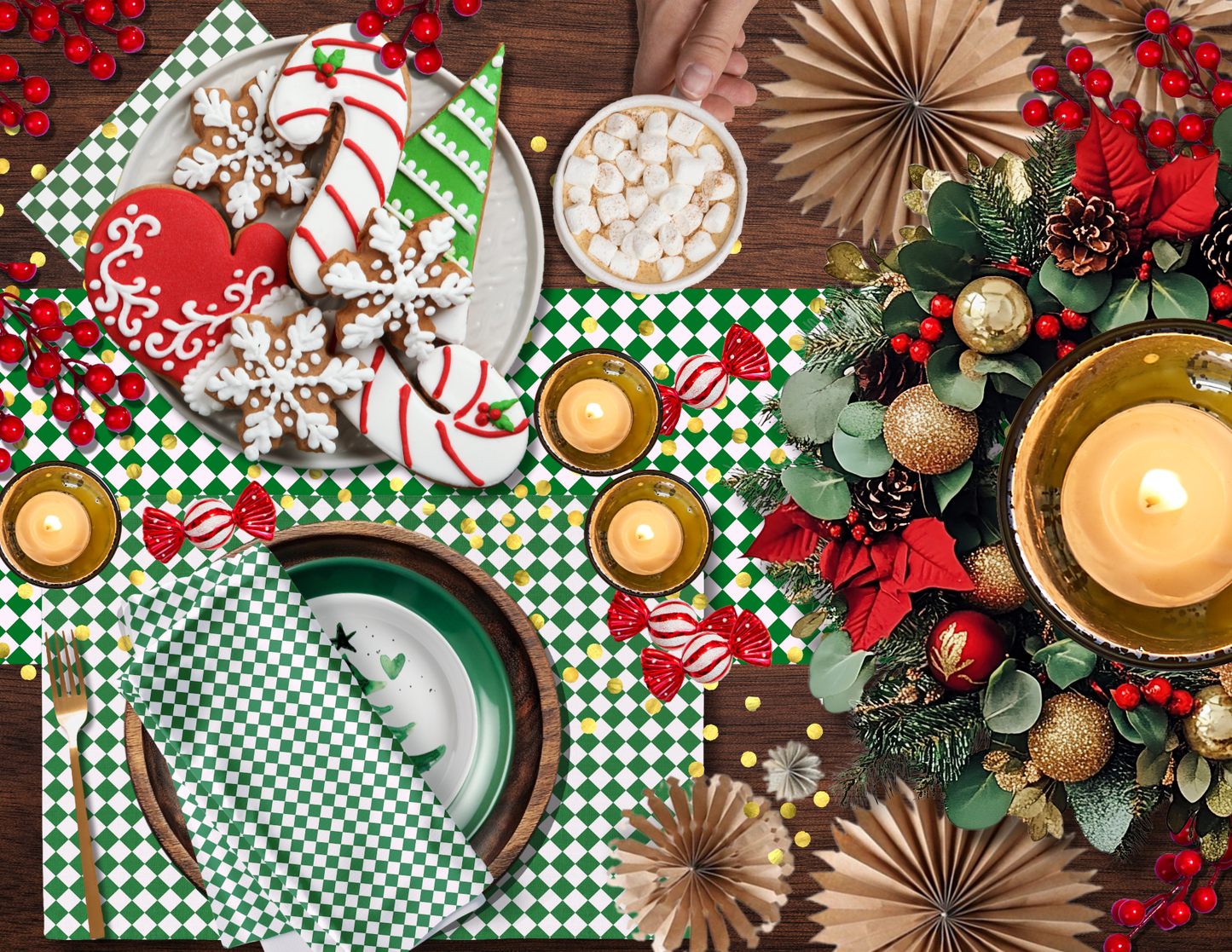 Green & White Argyle Christmas Table Runner | Classic Holiday Farmhouse Dining Room Decor, Festive Diamond Check Table Accent