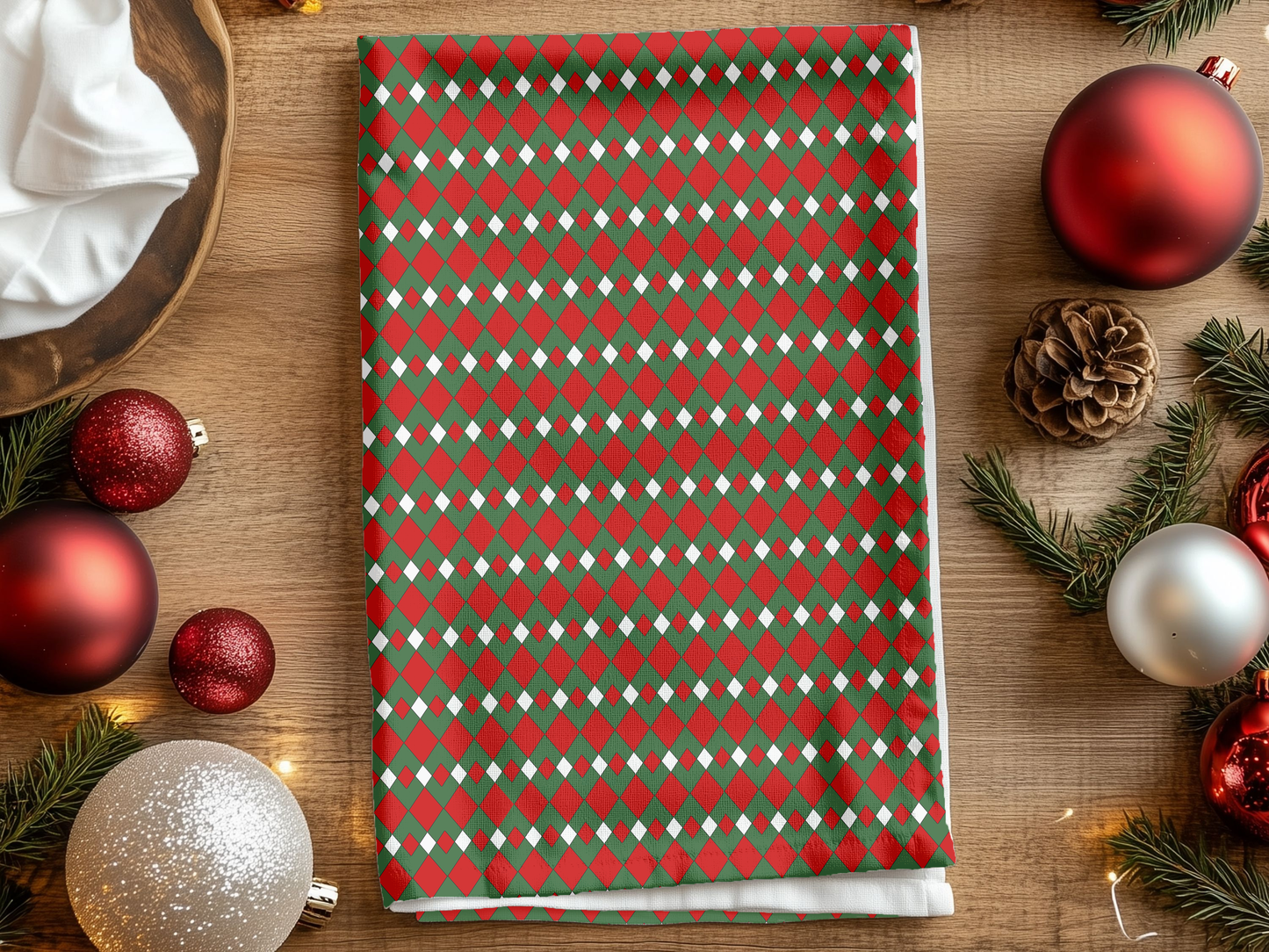 Fancy Argyle Holiday Hand Towel | Soft Cotton Back, Polyester Front, Festive Home Décor