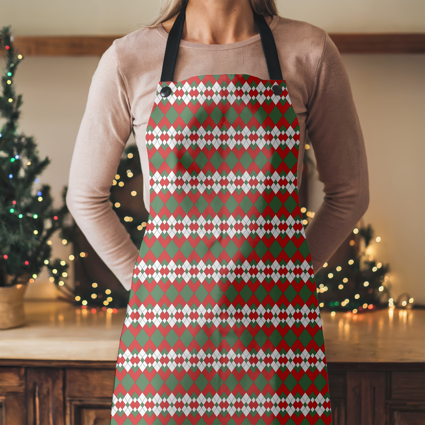 Extra Argyle Holiday Apron | Lightweight 100% Polyester Twill, Detachable Black Twill Straps
