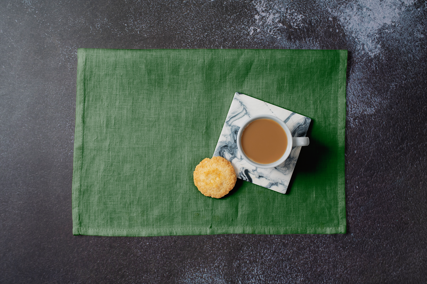 Green Holiday Placemat Set | 4 Washable Placemats, Festive Christmas Dining Table Decor