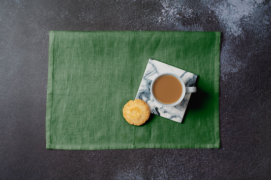 Green Holiday Placemat Set | 4 Washable Placemats, Festive Christmas Dining Table Decor