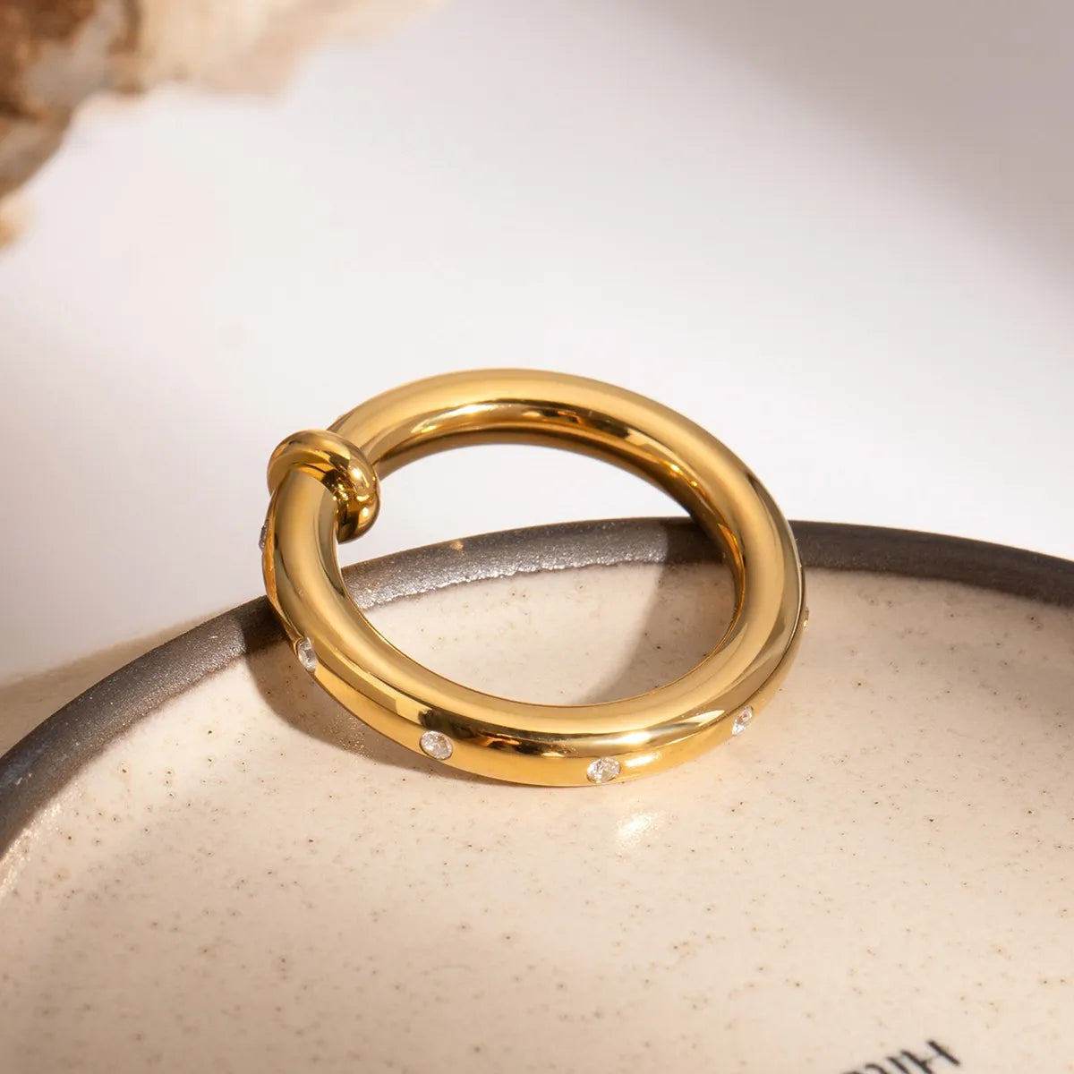 bf6ecdec-599e-41e7-9085-437de58ef264-Max-Origin