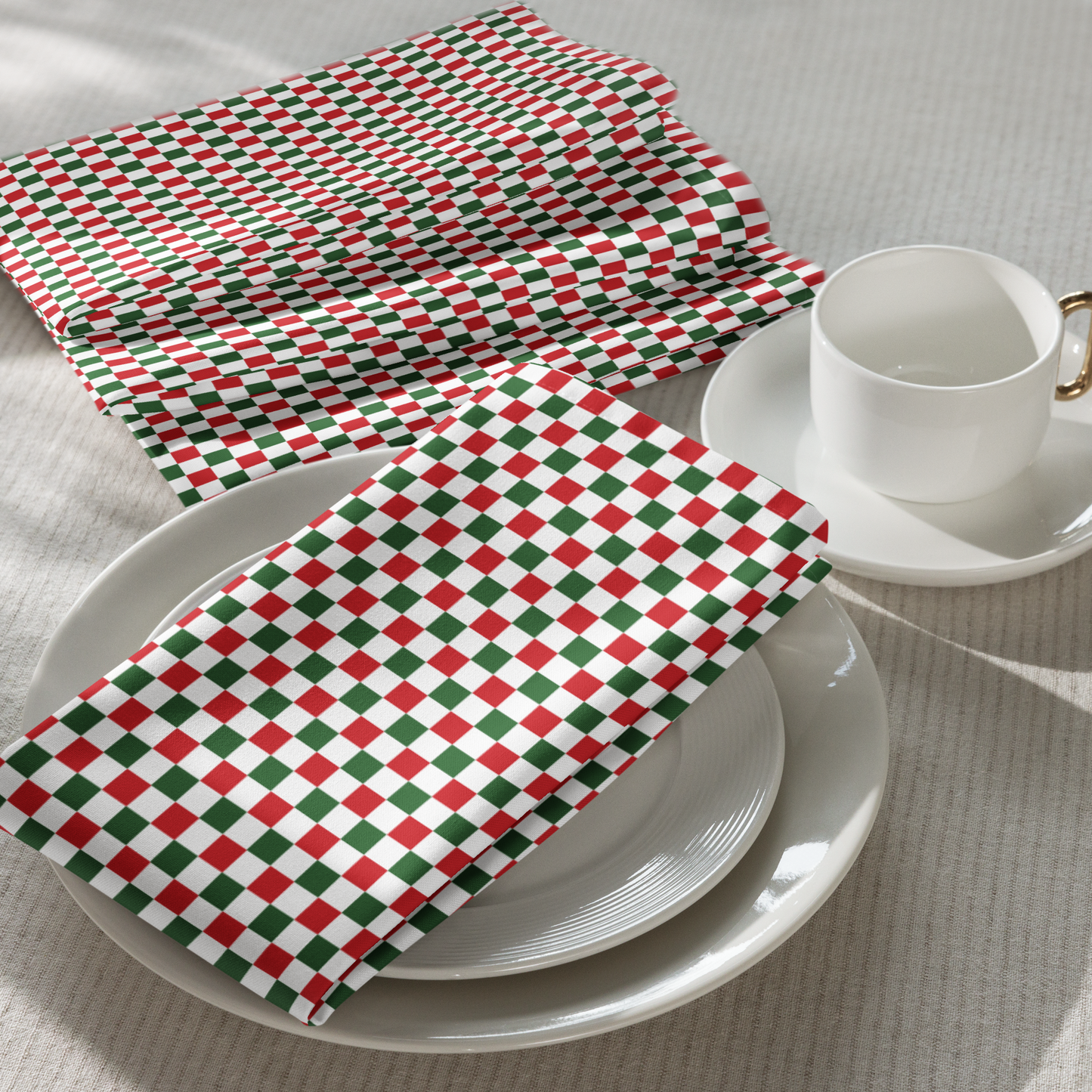 Red Green & White Gingham Polyester Napkins | Christmas Holiday Cloth Napkin Set, Festive Farmhouse Table Décor