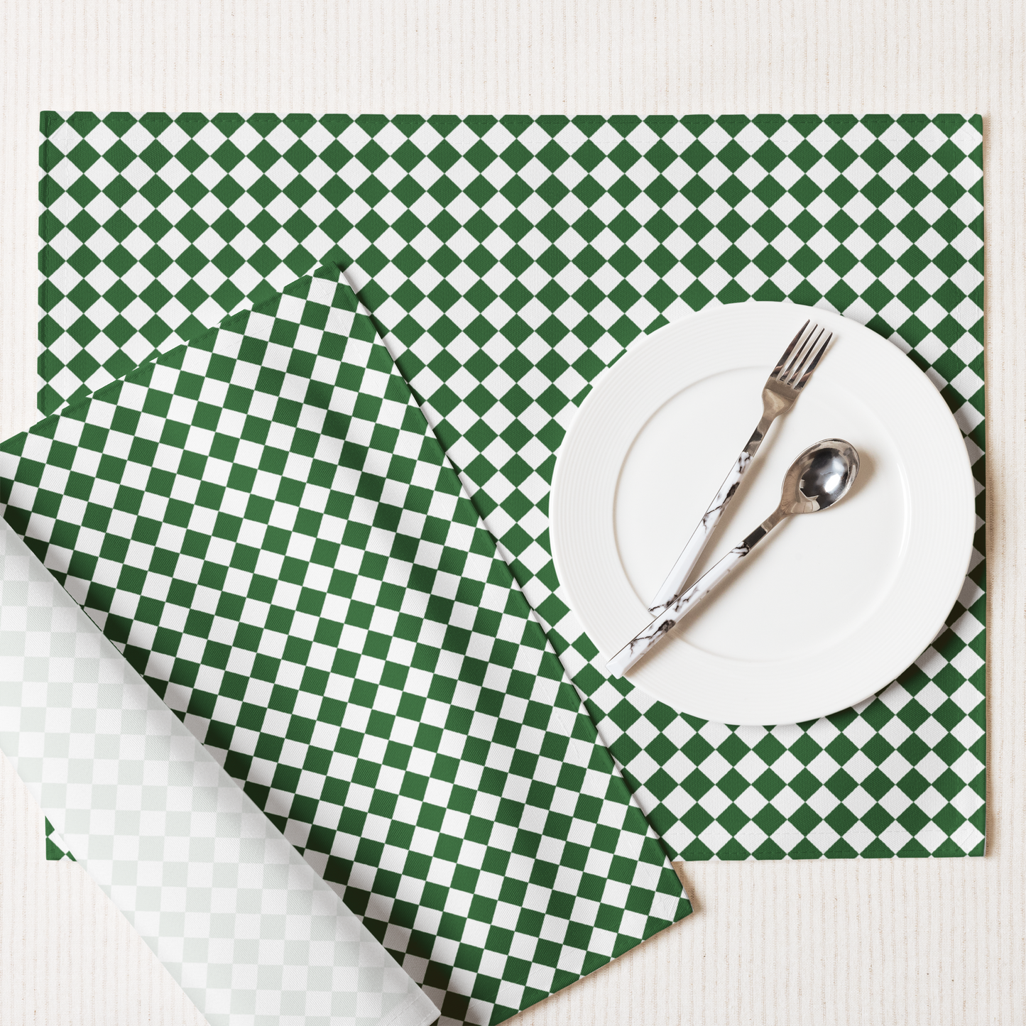 Green & White Argyle Polyester Placemats | Christmas Holiday Dining Décor, Festive Farmhouse Diamond Check Mat Set