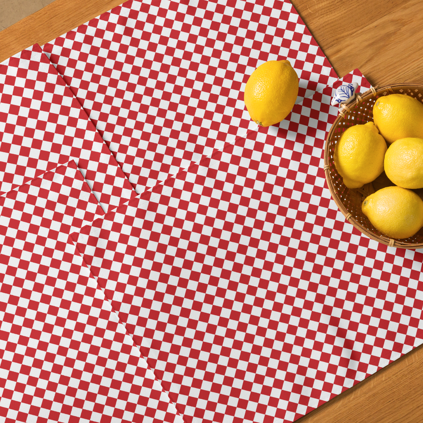 Red & White Argyle Polyester Placemats | Christmas Holiday Cloth Dining Mat Set, Festive Diamond Check Décor