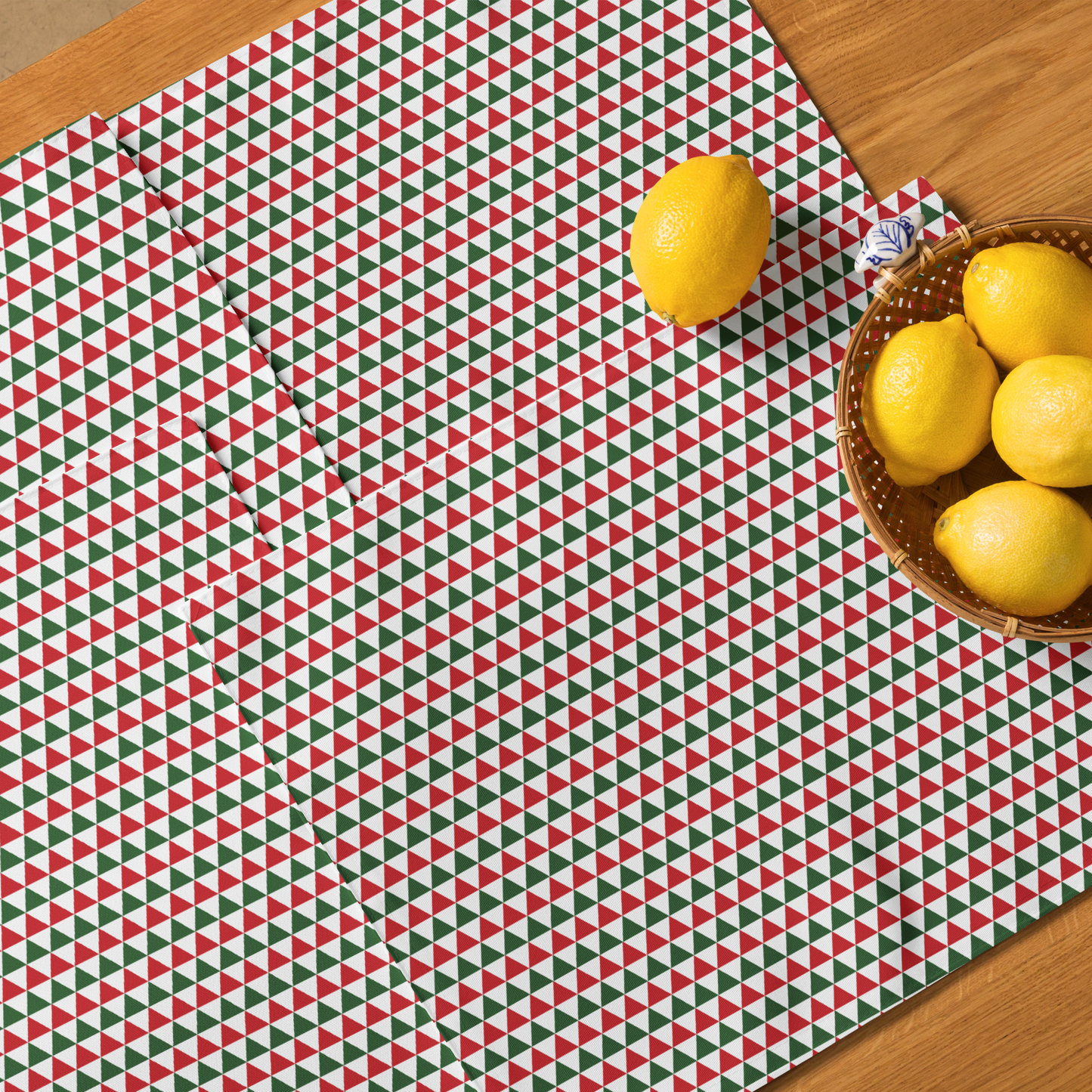 Striped Red & Green Triangle Polyester Placemats | Christmas Holiday Dining Décor, Festive Farmhouse Washable Mat Set