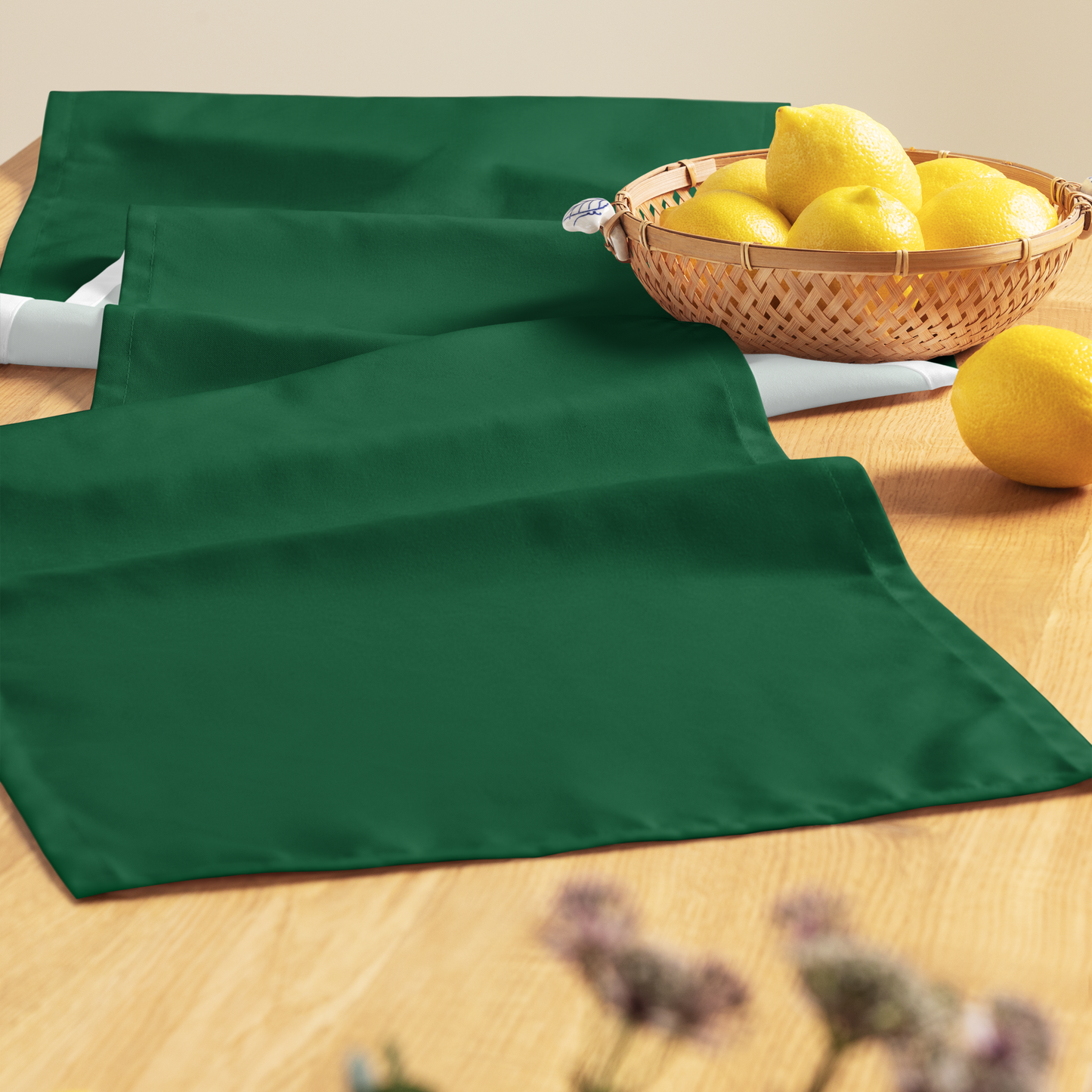Green Christmas Table Runner | Washable Holiday Dining Decor, Festive Classic Style