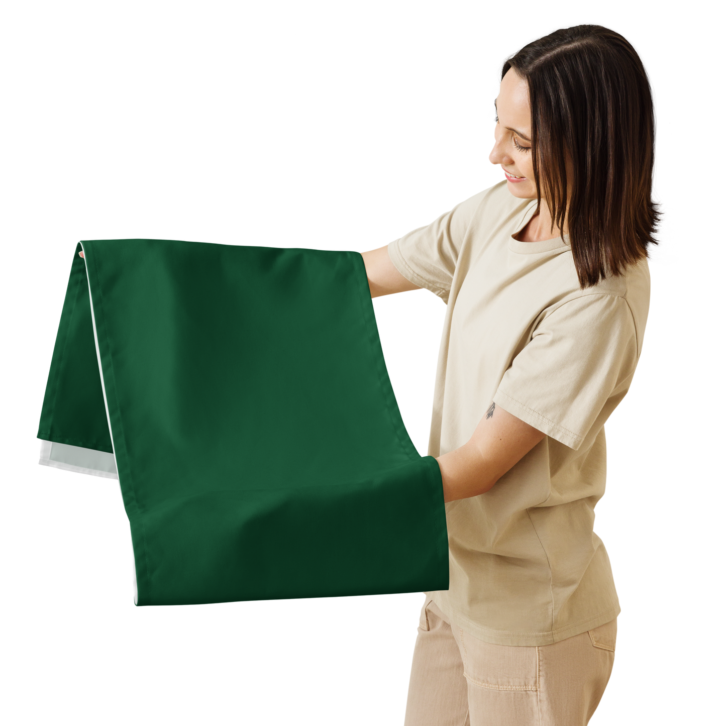 Green Christmas Table Runner | Washable Holiday Dining Decor, Festive Classic Style